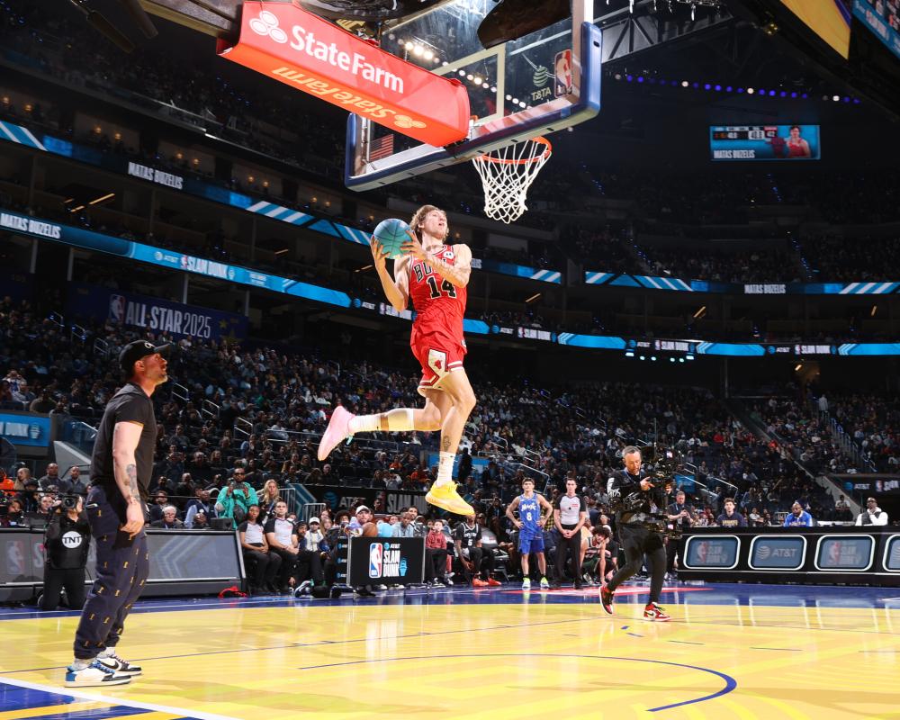 球比赛吸引 球比赛吸引