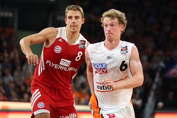 了传奇色彩 了传奇色彩